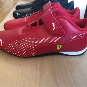 Ferrari puma sneakers